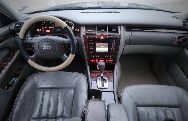Audi A8 QUATTRO , снимка 15 - Автомобили и джипове - 53329490