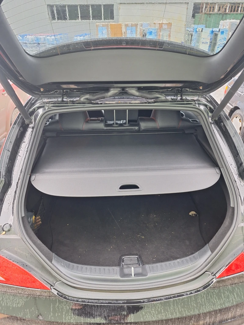 Mercedes-Benz CLA 200, снимка 7 - Автомобили и джипове - 53371104