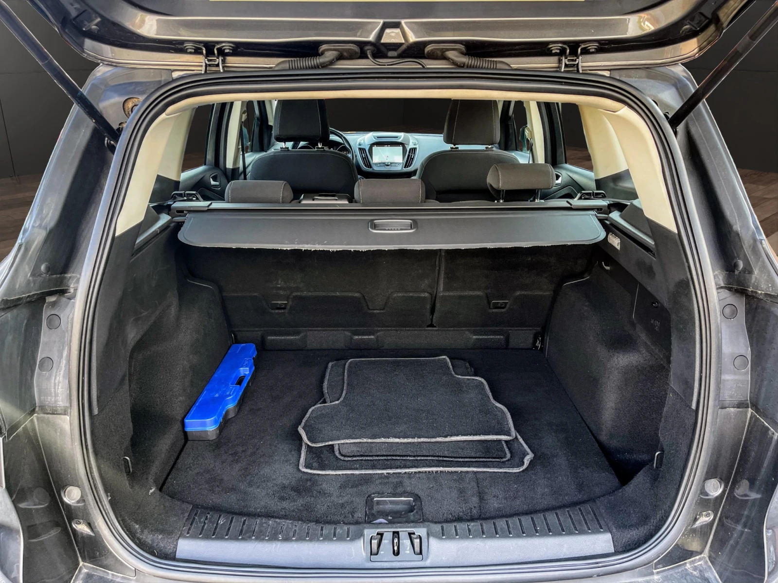 Ford Kuga 1.5 ECOBOOST BUSINESS, снимка 15 - Автомобили и джипове - 40179648