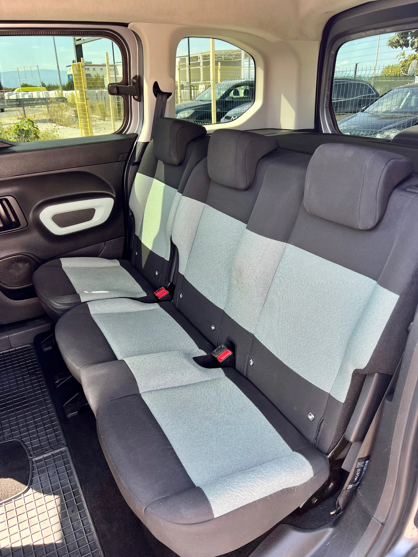 Citroen Berlingo 1.5 Blue HDI - изображение 3