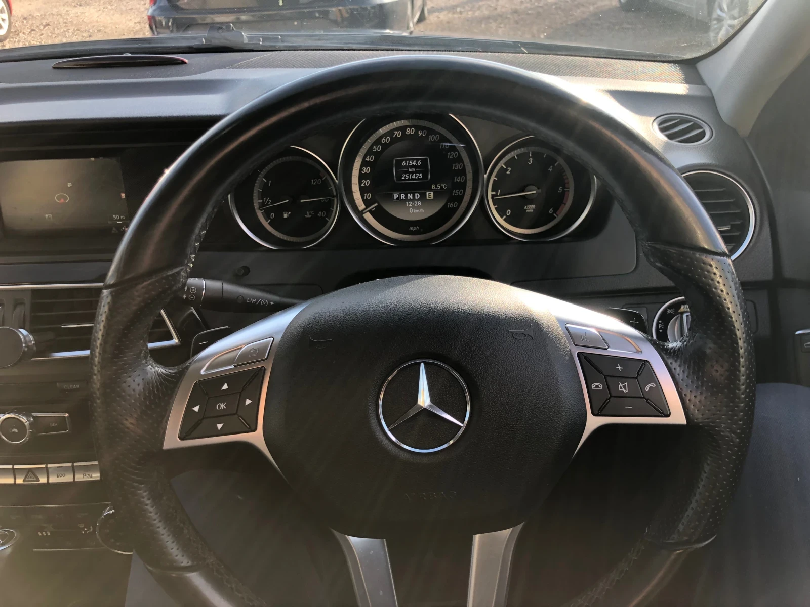 Mercedes-Benz C 220 AVTOMATIC-7G TRONIC/FACE/ОБСЛУЖЕНА | Mobile.bg — изображение 17