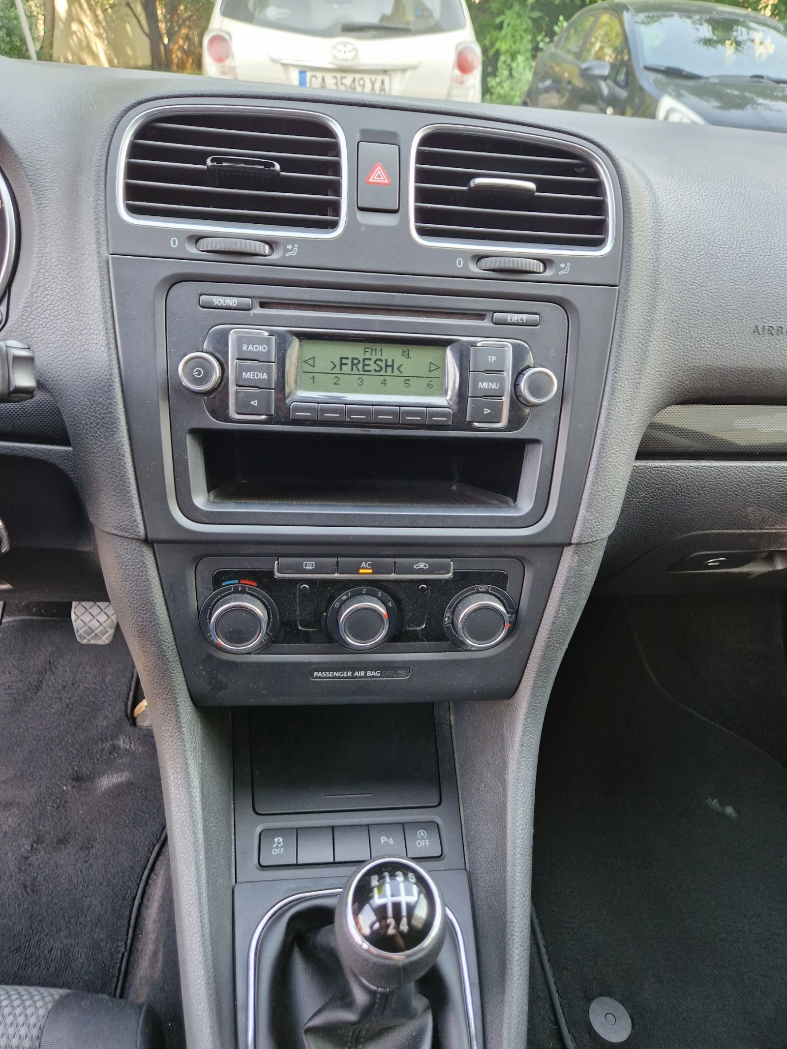 VW Golf 1.6TDI, 105�.�, ���� 5�, ������, ������  | Mobile.bg � ����������� 12