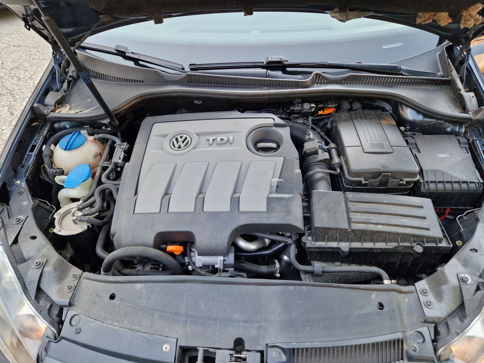 VW Golf 1.6TDI, 105�.�, ���� 5�, ������, ������  | Mobile.bg � ����������� 14