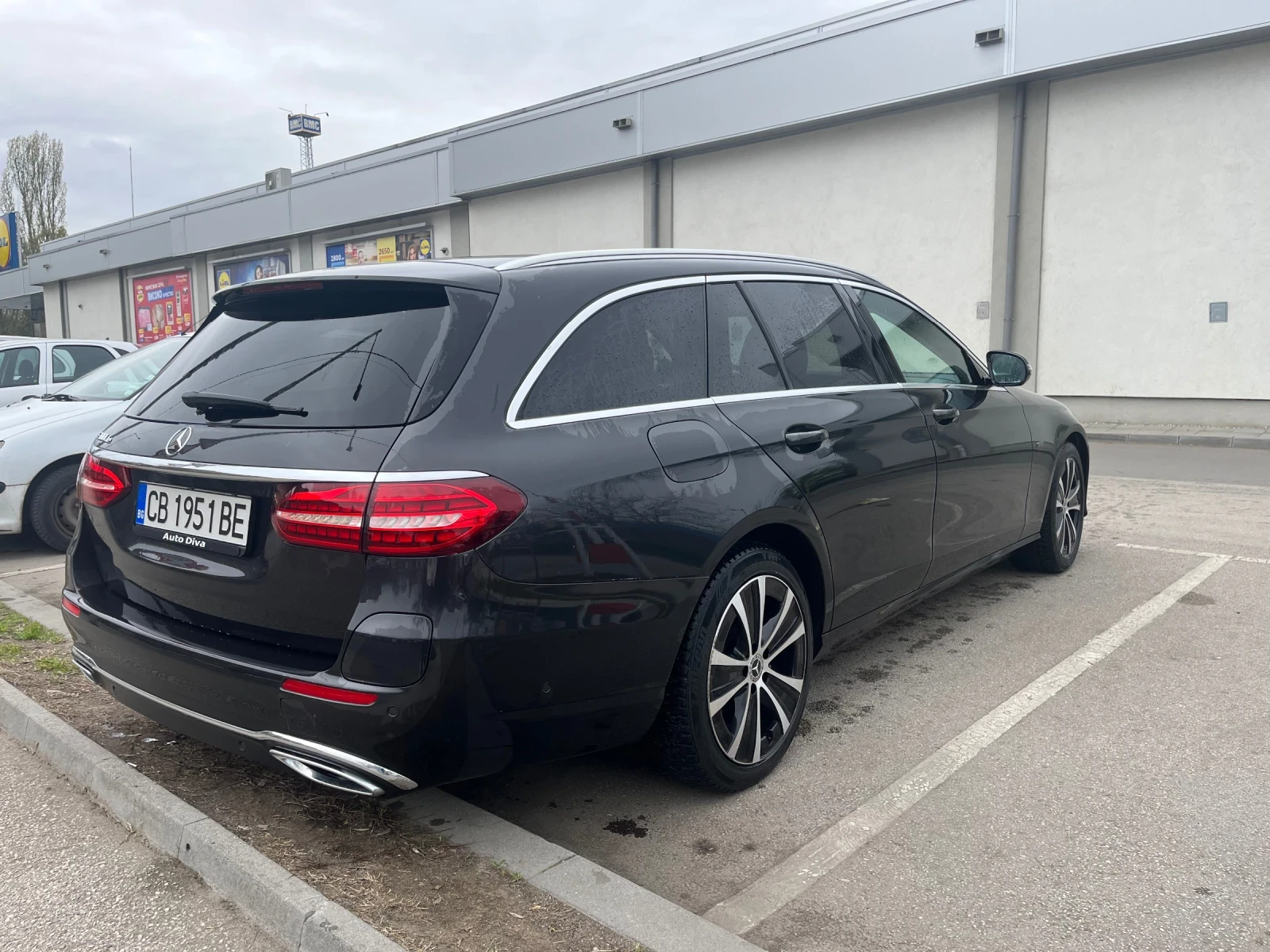 Mercedes-Benz E 300 E300de - изображение 6