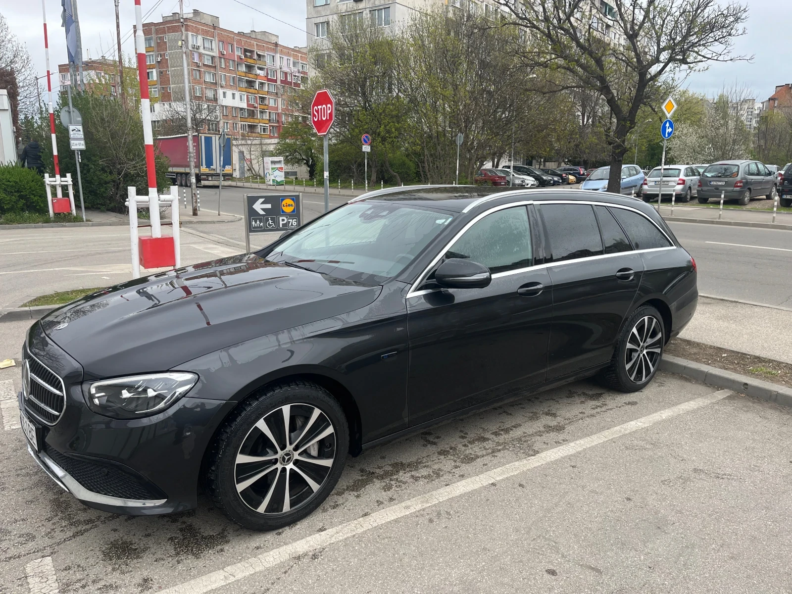 Mercedes-Benz E 300 E300de - изображение 3
