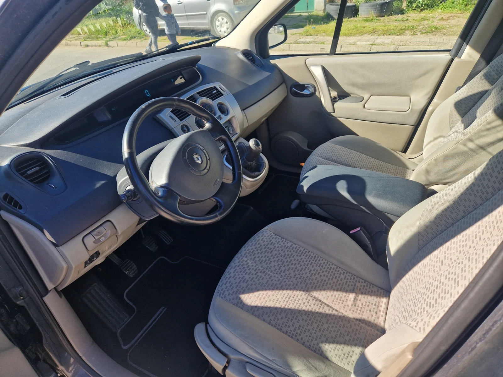 Renault Scenic 1.6i, 105кс, 07г, 195х.км.Италия - изображение 8