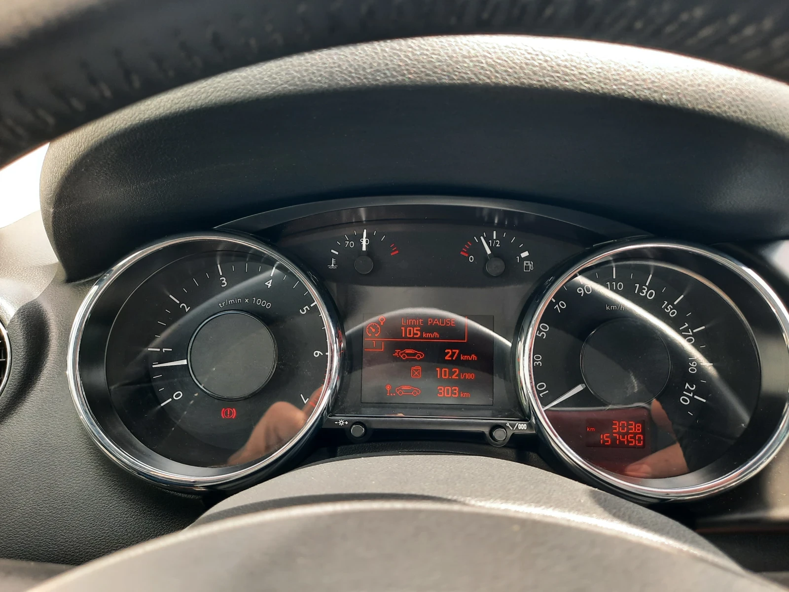 Peugeot 3008 150хл.км КАТО НОВА Е - изображение 8