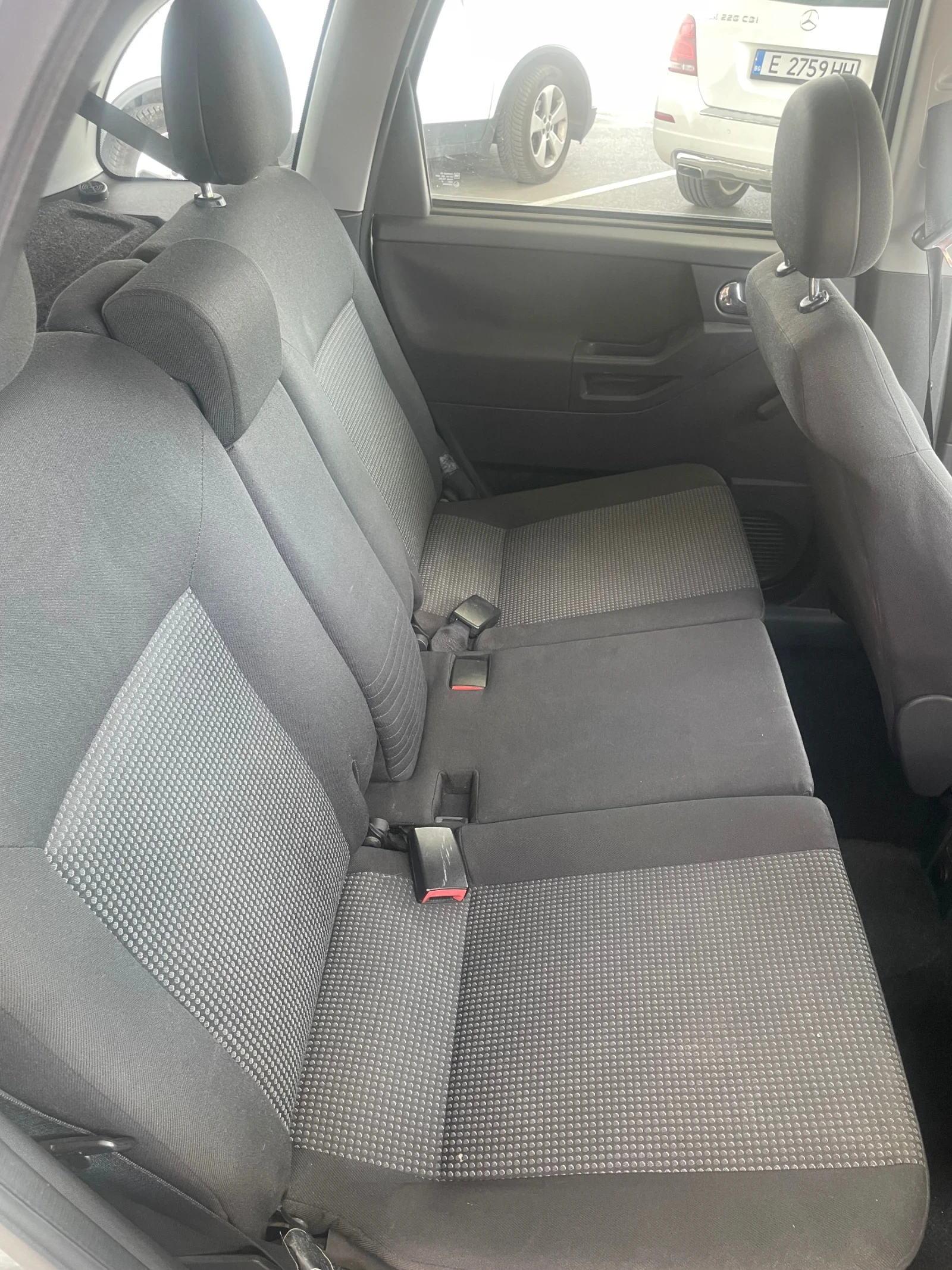 Opel Meriva 1.6i Facelift Бензин/Газ Клима | Mobile.bg — изображение 12