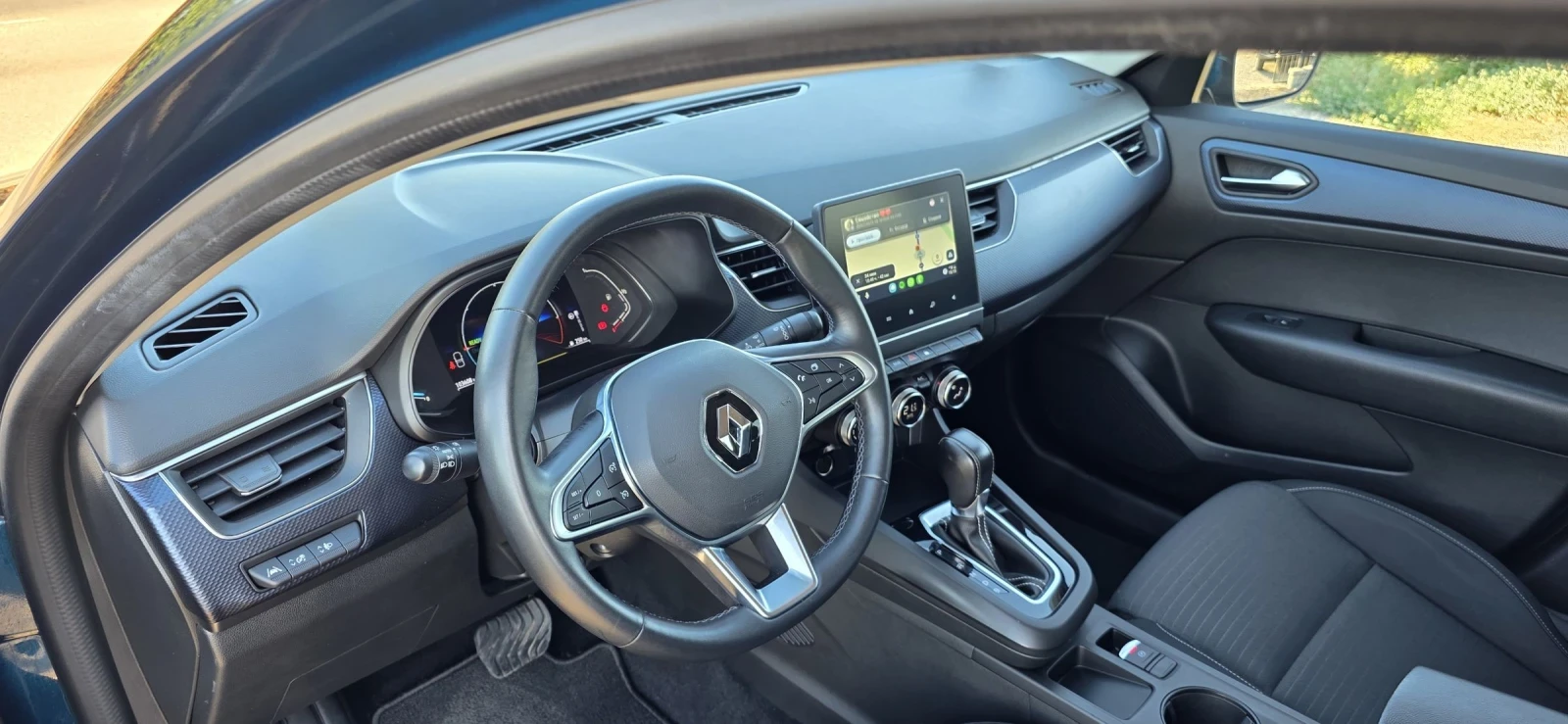 Renault Arkana 1.6 Hybrid E-Tech-145 hp - изображение 9