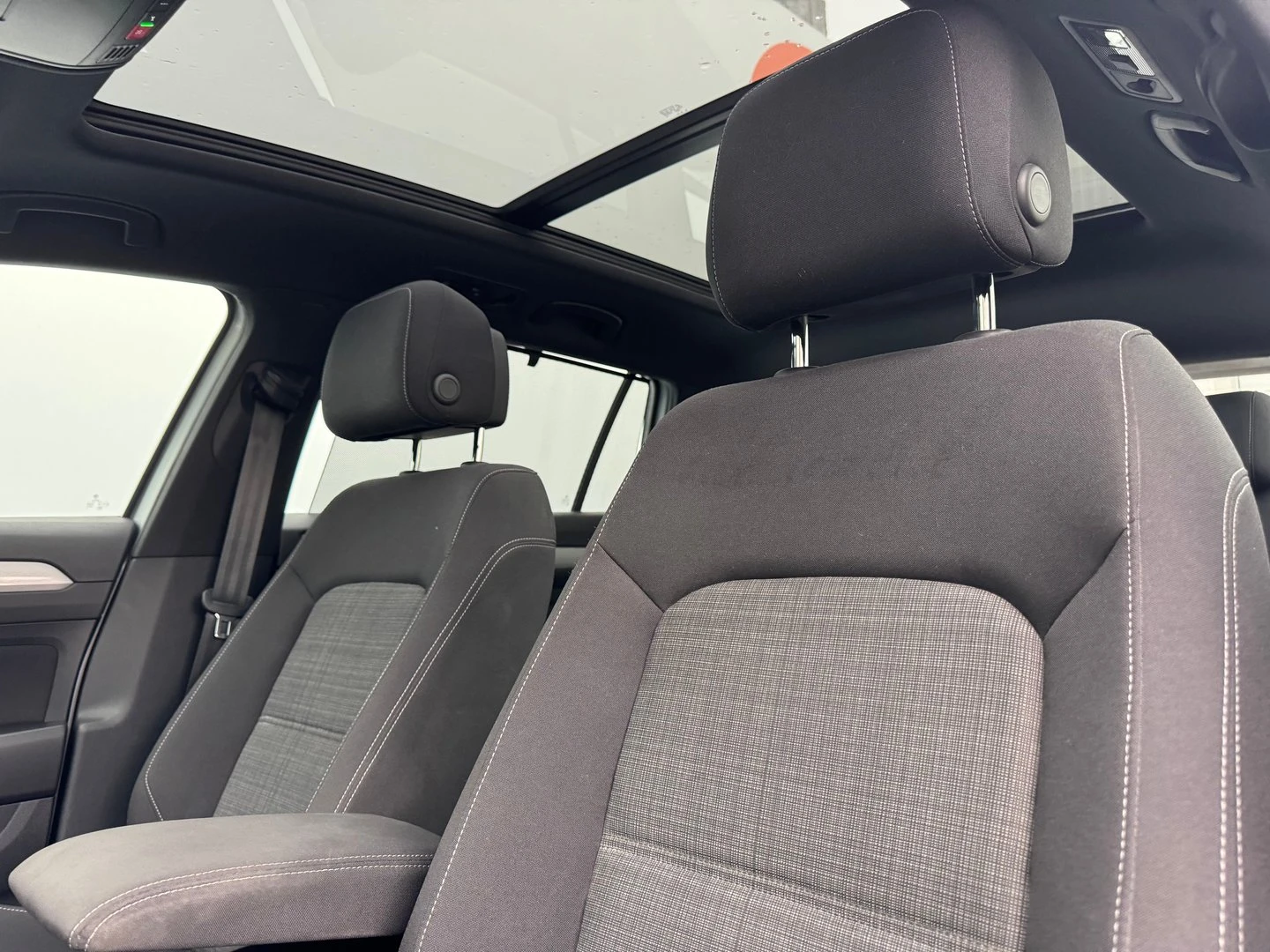 VW Passat VW Passat Var. Business 2.0TDI SCR 4MOT DSG | Mobile.bg   7