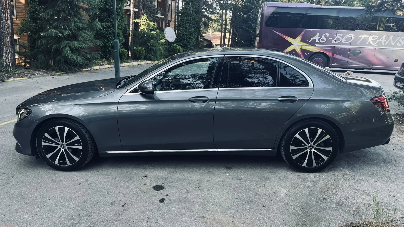 Mercedes-Benz E 220  - изображение 4