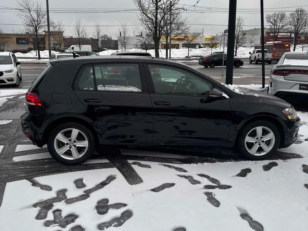 VW Golf * 5 door * CARFAX * �������� * KEYLESS * ��������  | Mobile.bg � ����������� 3