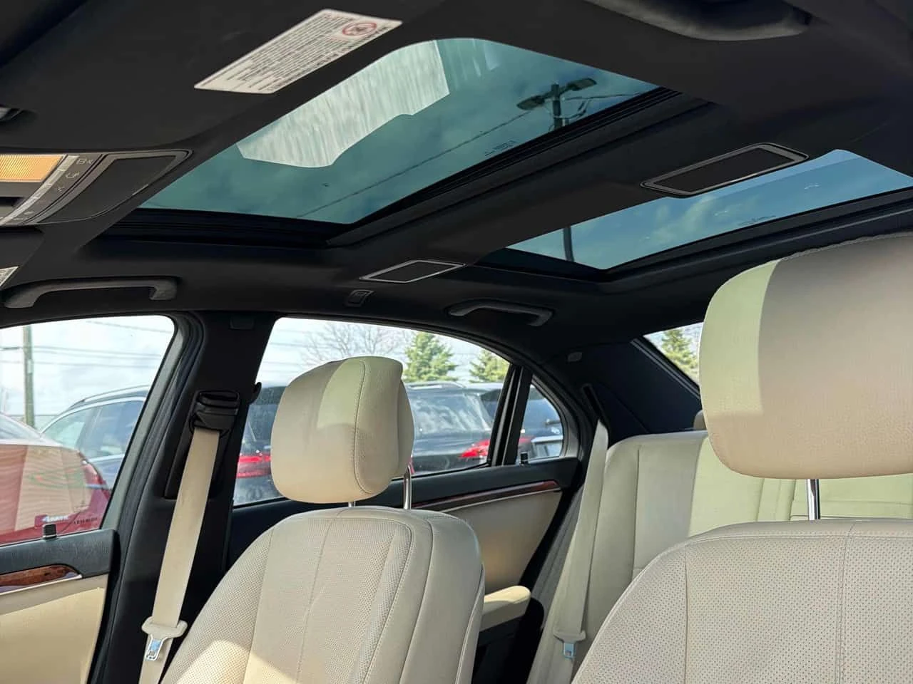 Mercedes-Benz S 550 4MATIC * МАСАЖИ* ПОДГРЕВ* ОБДУХВАНЕ* ПАНОРАМА* , снимка 15 - Автомобили и джипове - 54094371