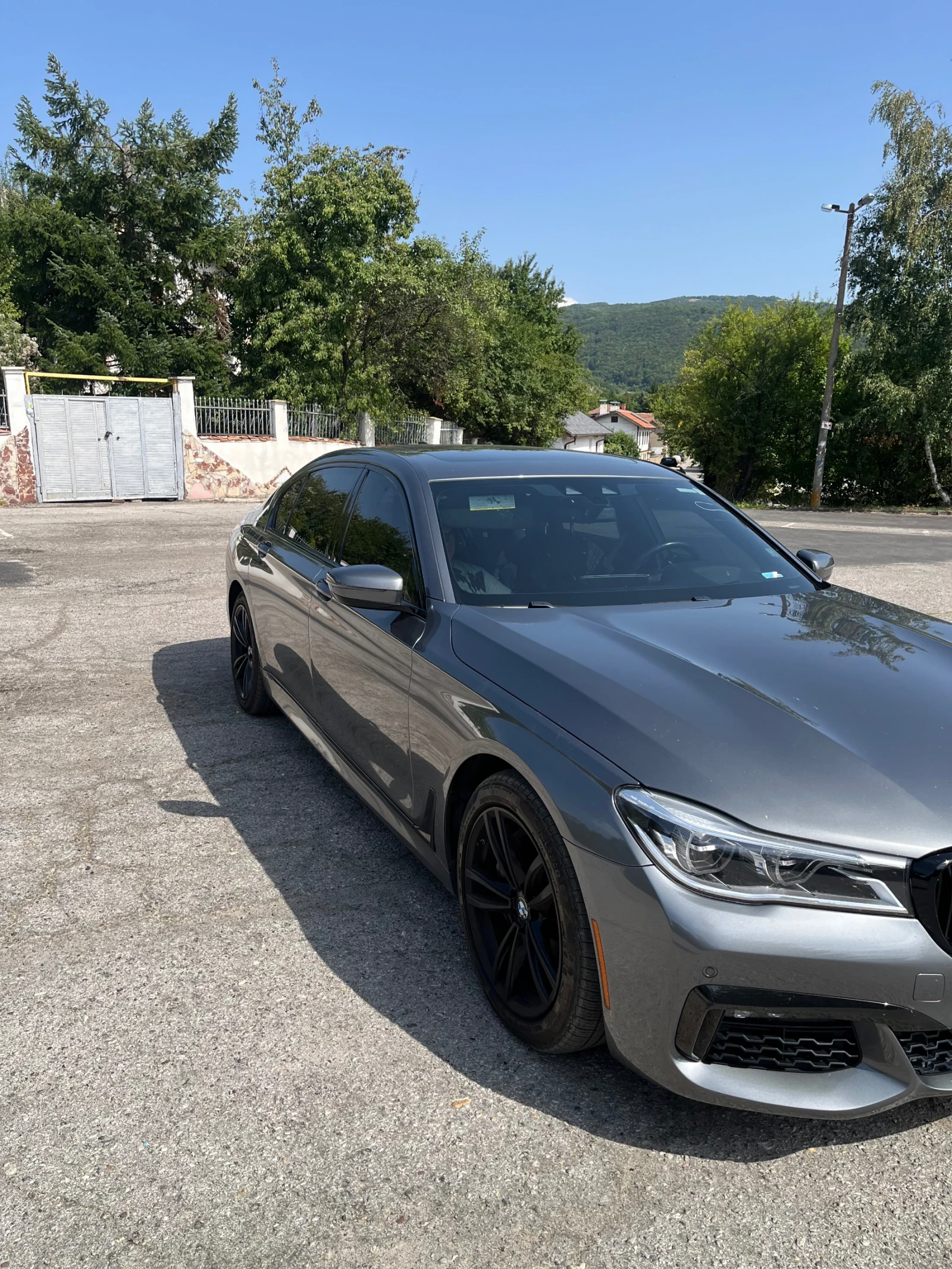 BMW 750, снимка 3 - Автомобили и джипове - 54548863