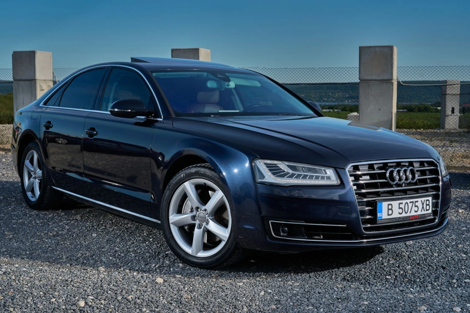 Audi A8 Matrix * Facelift * QUATTRO * 1ви собственик 
