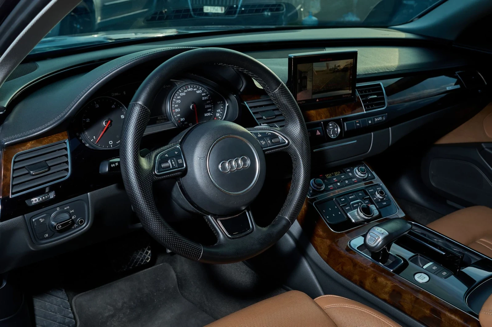 Audi A8 Matrix * Facelift * QUATTRO * 1ви собственик , снимка 8 - Автомобили и джипове - 54637484