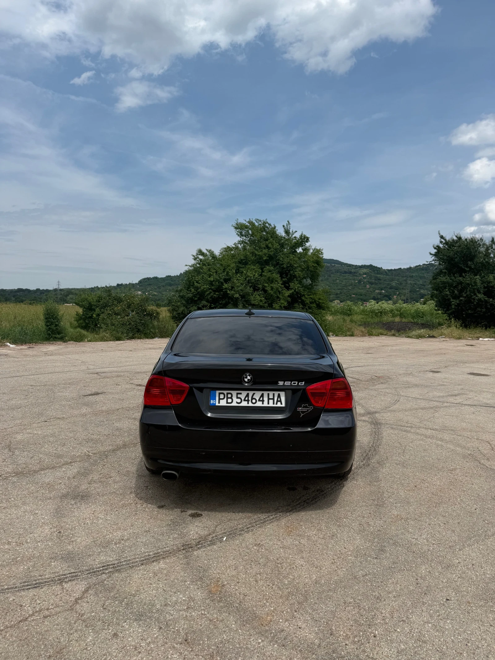 BMW 320, снимка 4 - Автомобили и джипове - 54738917