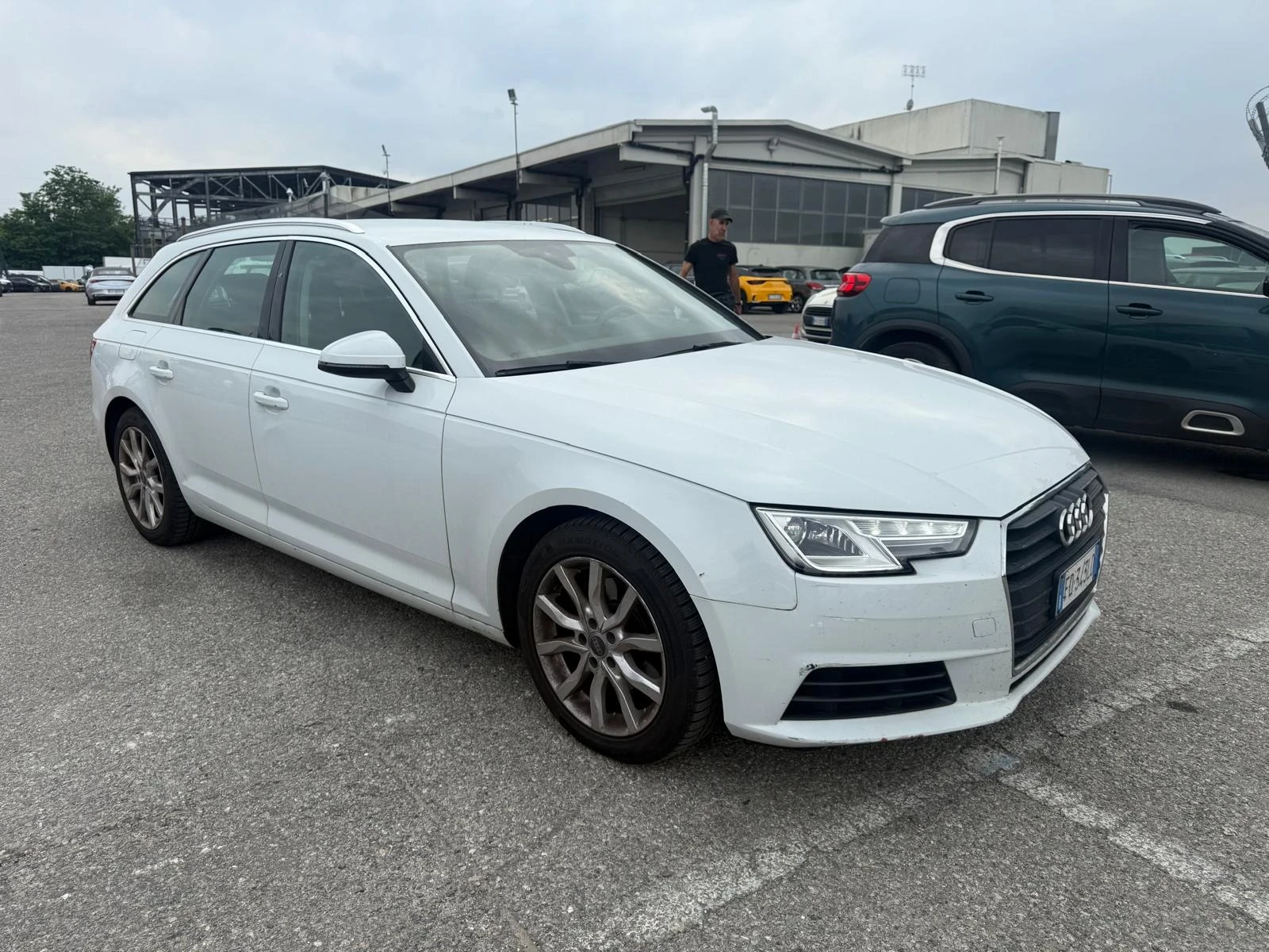 Audi A4 2, 0tdi 150kc Business Sport