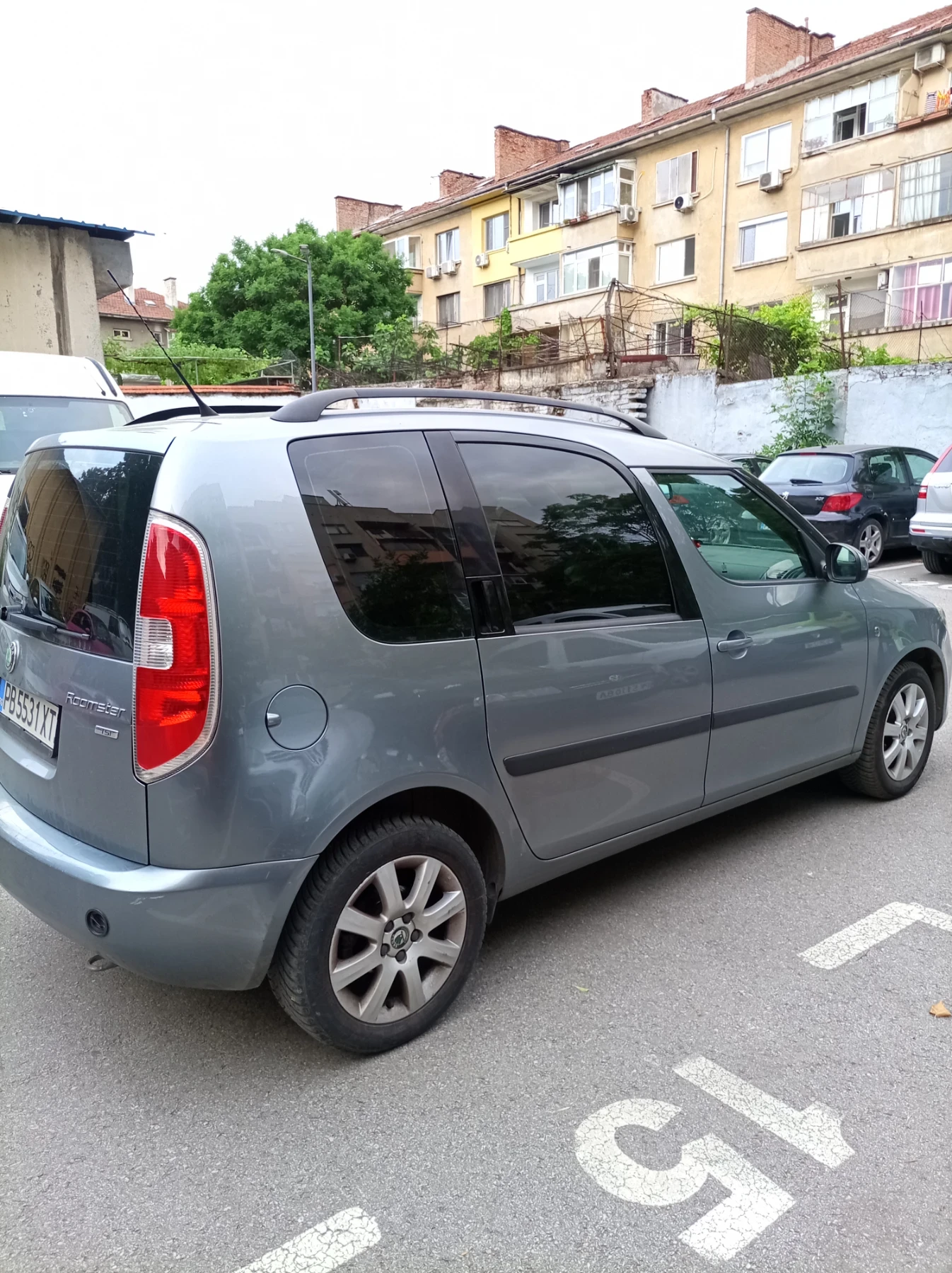 Skoda Roomster, снимка 3 - Автомобили и джипове - 54923503