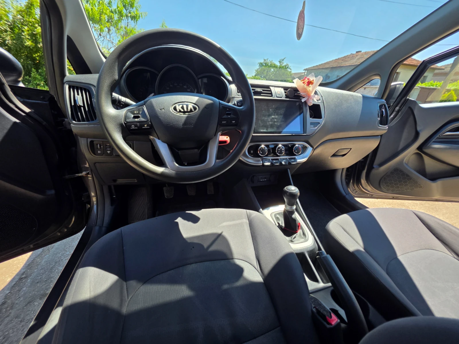 Kia Rio 1.25 LPG, снимка 17 - Автомобили и джипове - 54978365
