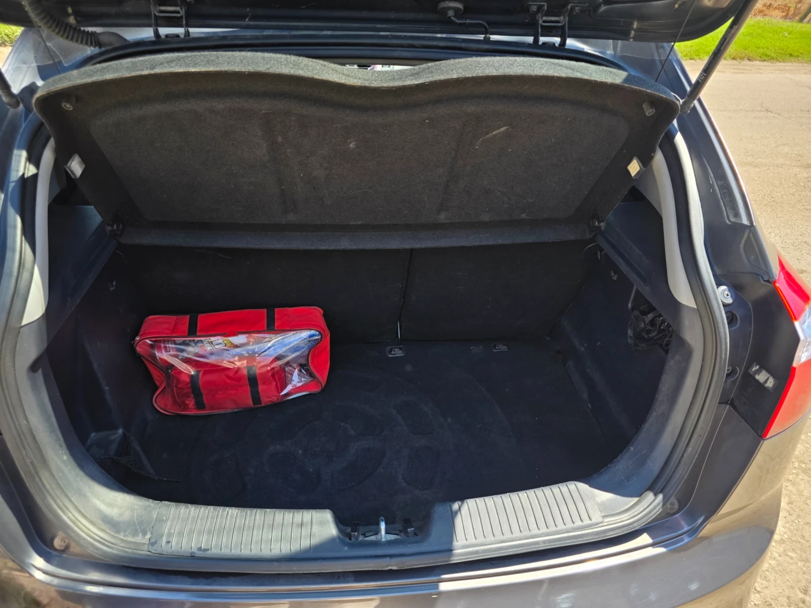 Kia Rio 1.25 LPG, снимка 16 - Автомобили и джипове - 54978365