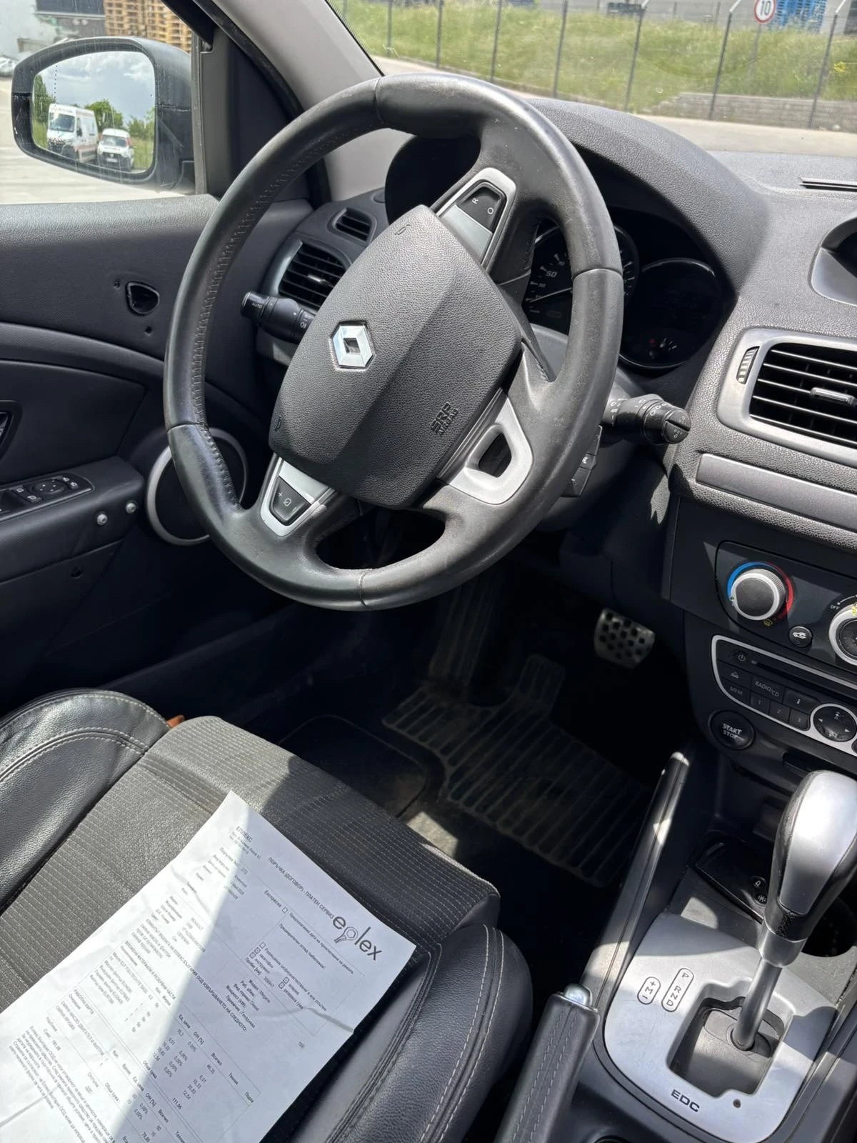 Renault Megane, снимка 2 - Автомобили и джипове - 54995948