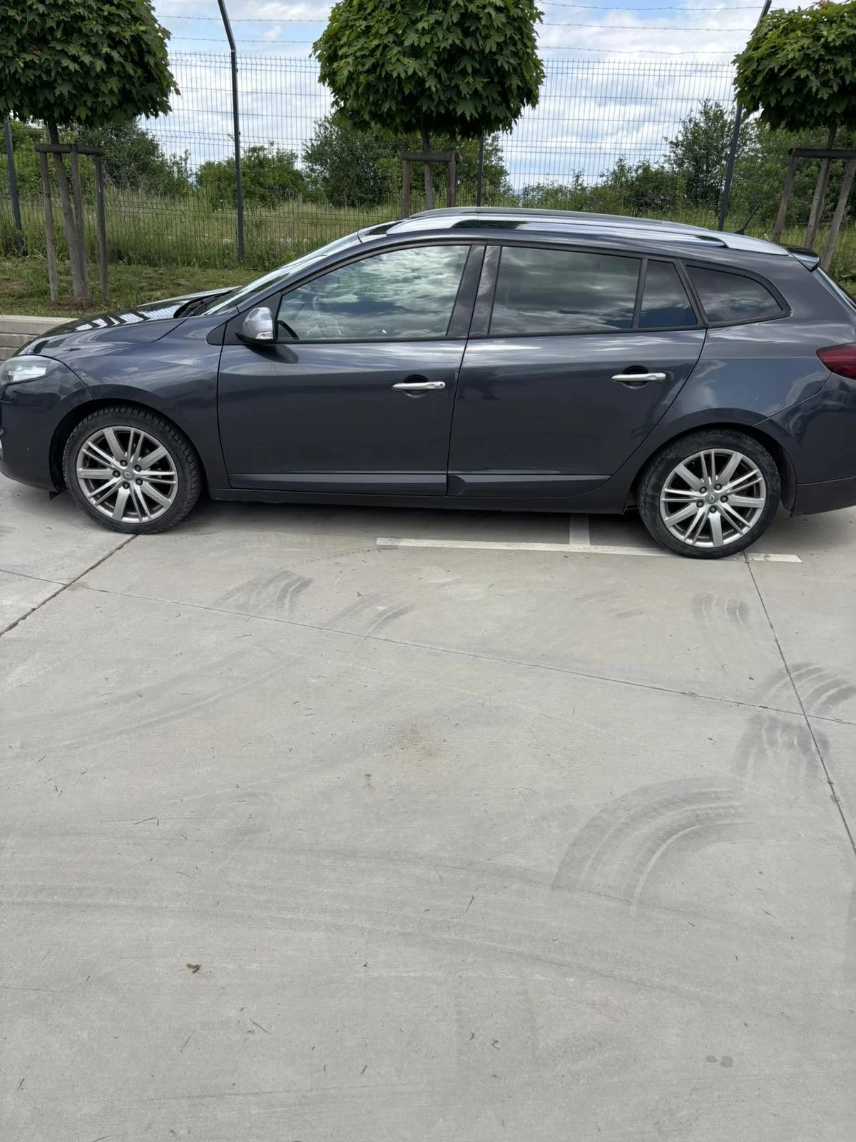 Renault Megane, снимка 11 - Автомобили и джипове - 54995948