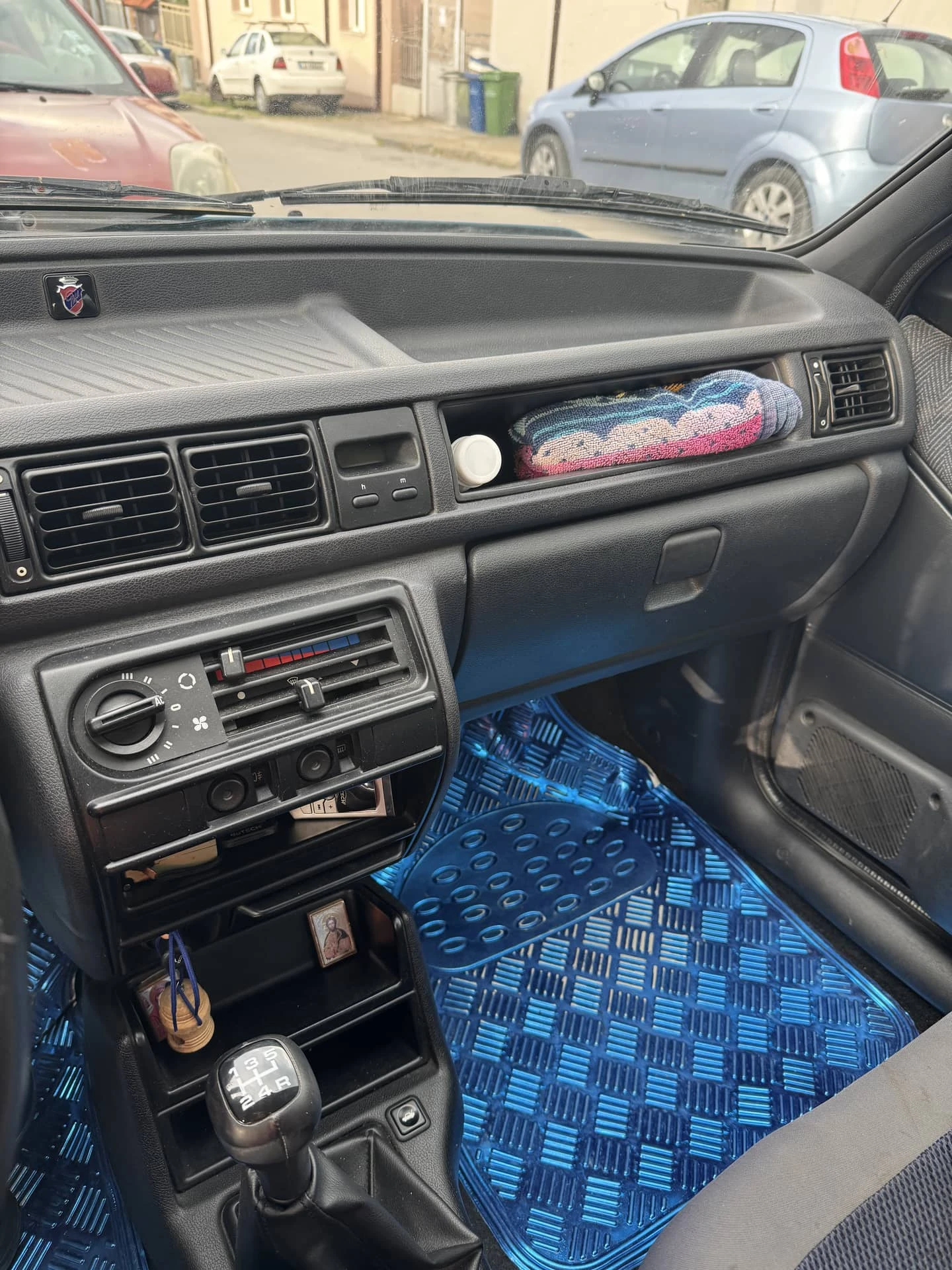 Ford Fiesta, снимка 10 - Автомобили и джипове - 55885426