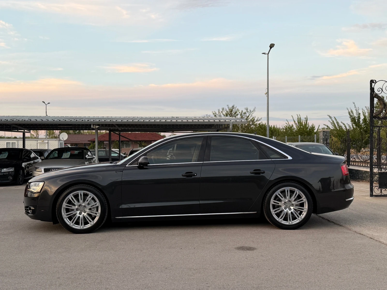 Audi A8 4.2TDI QUATTRO ИТАЛИЯ, снимка 2 - Автомобили и джипове - 56149274