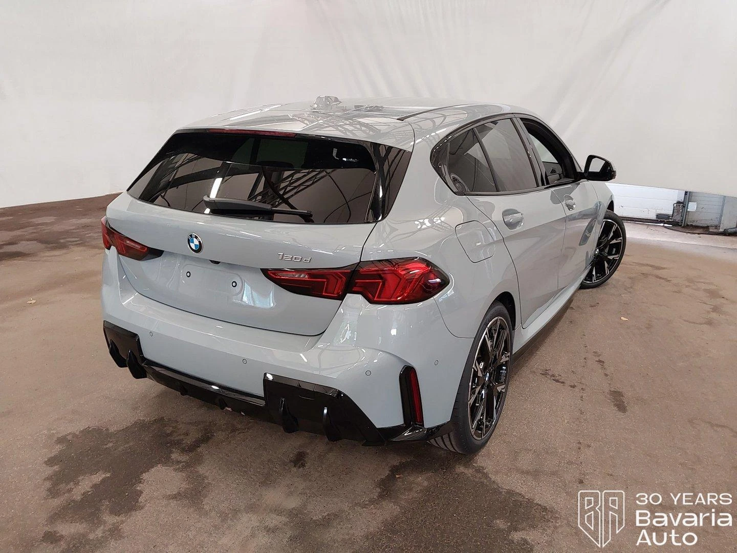 BMW 120 d Steptronic, снимка 3 - Автомобили и джипове - 56235568