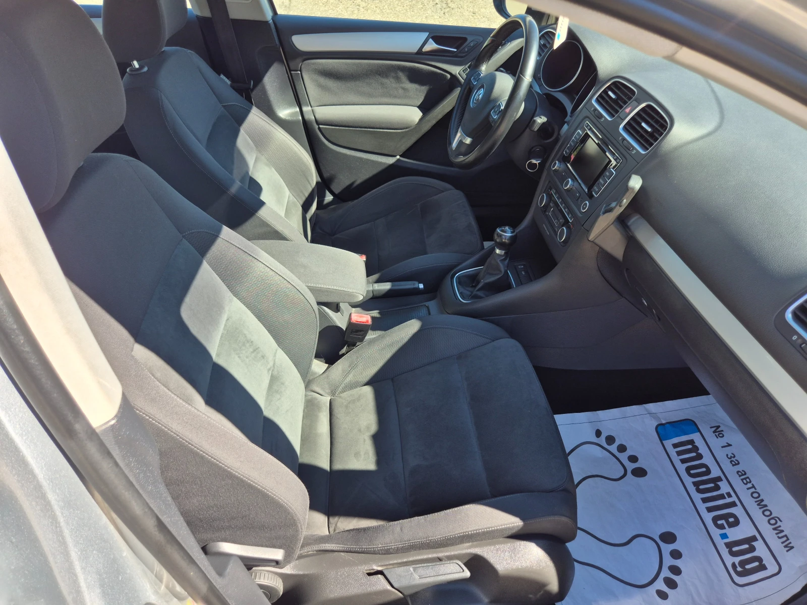 VW Golf 1.6i-Газ, Италия, снимка 12 - Автомобили и джипове - 56336696