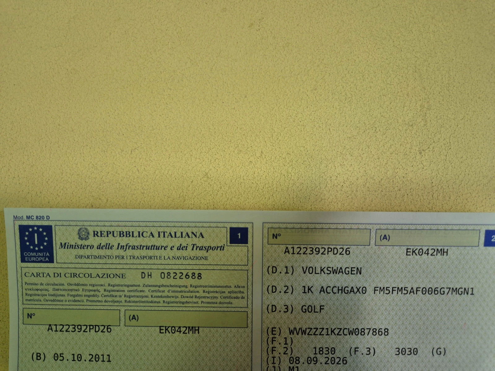 VW Golf 1.6i-Газ, Италия, снимка 17 - Автомобили и джипове - 56336696