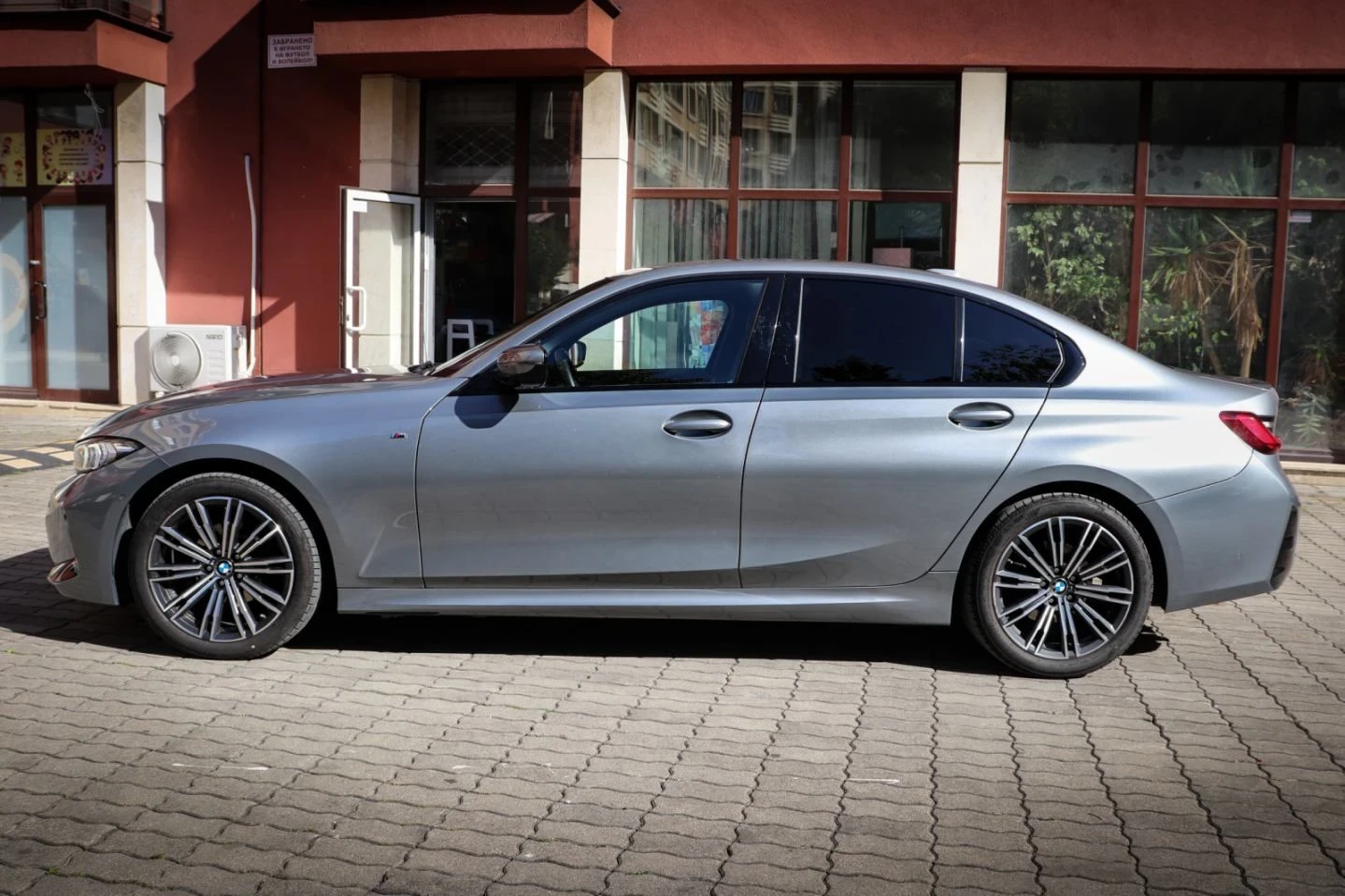 BMW 320 Shadow line / M sport, снимка 7 - Автомобили и джипове - 56717160