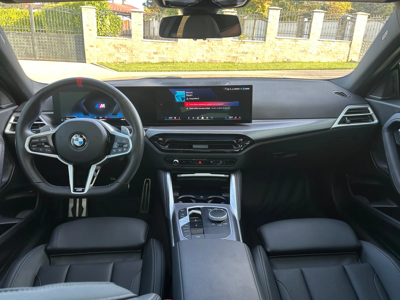 BMW 240 Xdrive 5800km!!, снимка 11 - Автомобили и джипове - 56510603