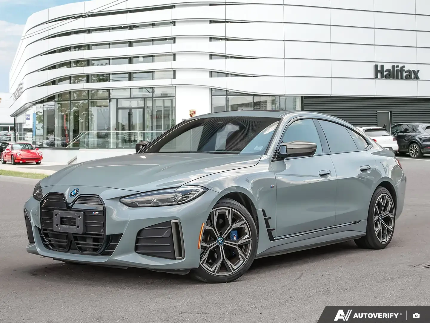 BMW i4 XDRIVE* M* 50* 360КАМЕРА* LANE* ASSIST* 
