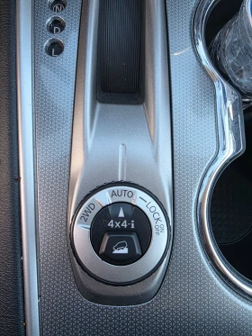 Nissan Pathfinder 4x4 SL, снимка 7