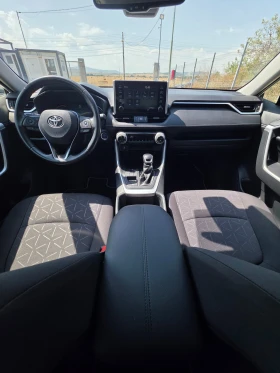 Toyota Rav4 V-2.5-Full Hybrid-eCVT-Design-facelift-218hp, снимка 10