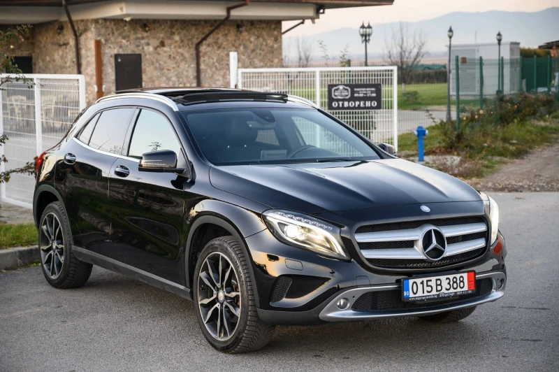 Mercedes-Benz GLA 250 4matic* КАМЕРА* Панорама* Matrix* Keyless, снимка 4 - Автомобили и джипове - 48170224