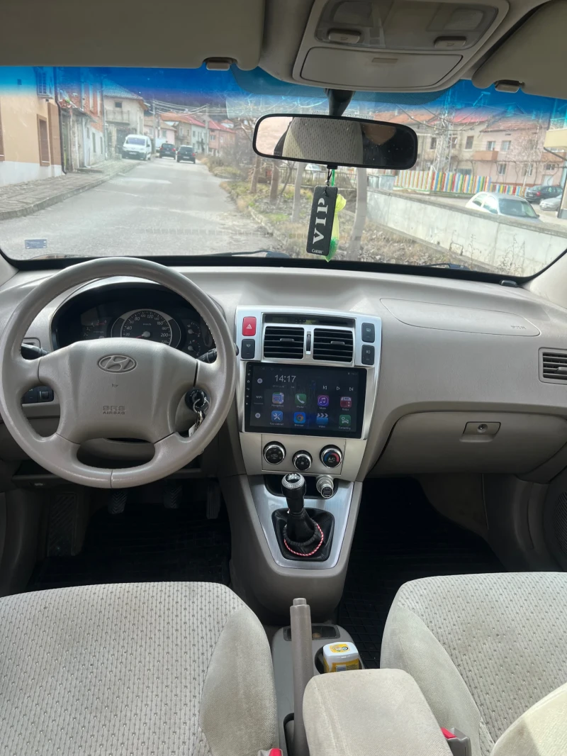 Hyundai Tucson, снимка 11 - Автомобили и джипове - 48471204