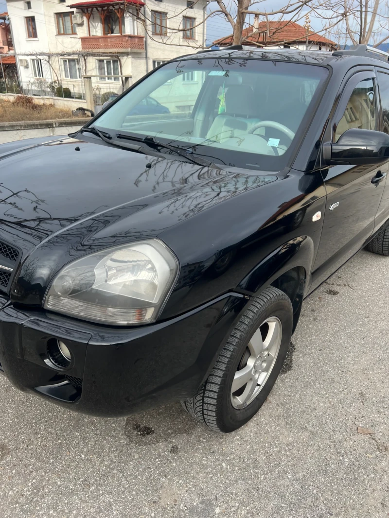 Hyundai Tucson, снимка 3 - Автомобили и джипове - 48471204