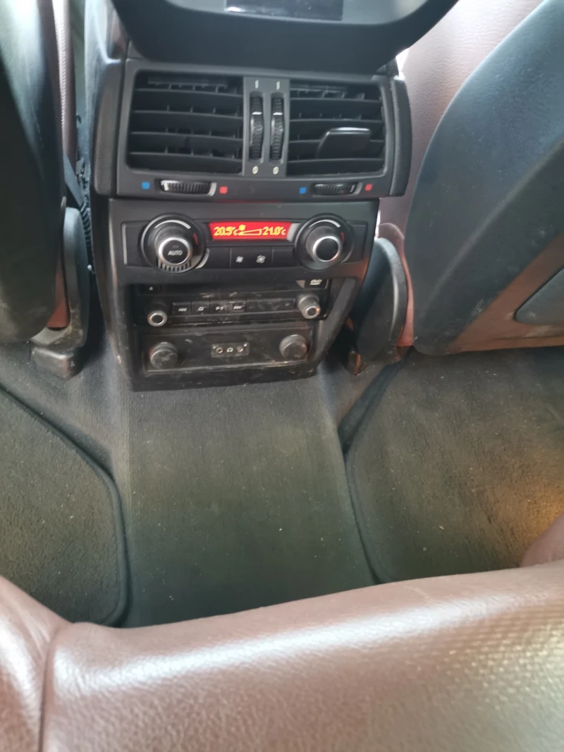 BMW X5 5 i xdrive, снимка 8 - Автомобили и джипове - 51948061