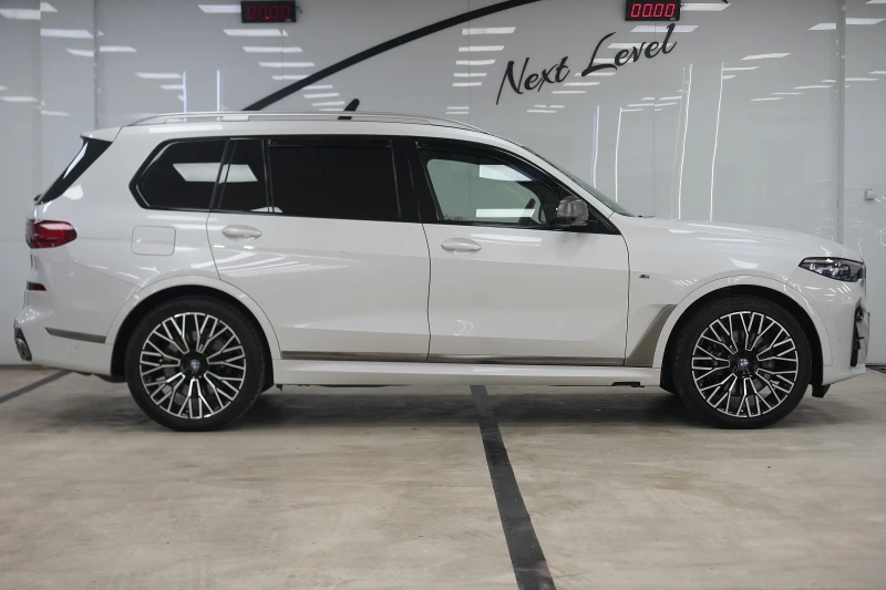 BMW X7 M50i xDrive Individual Shadow Line, снимка 6 - Автомобили и джипове - 51367123
