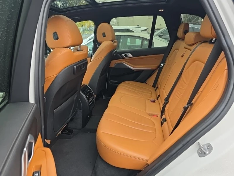 BMW X5 xDrive40i DIGITAL/360/HEAD-UP/ПОДГРЕВИ/ЖЕСТОВЕ, снимка 9 - Автомобили и джипове - 52671161
