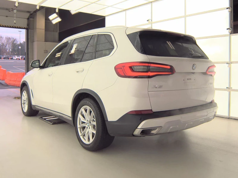 BMW X5 xDrive40i DIGITAL/360/HEAD-UP/ПОДГРЕВИ/ЖЕСТОВЕ, снимка 4 - Автомобили и джипове - 52671161