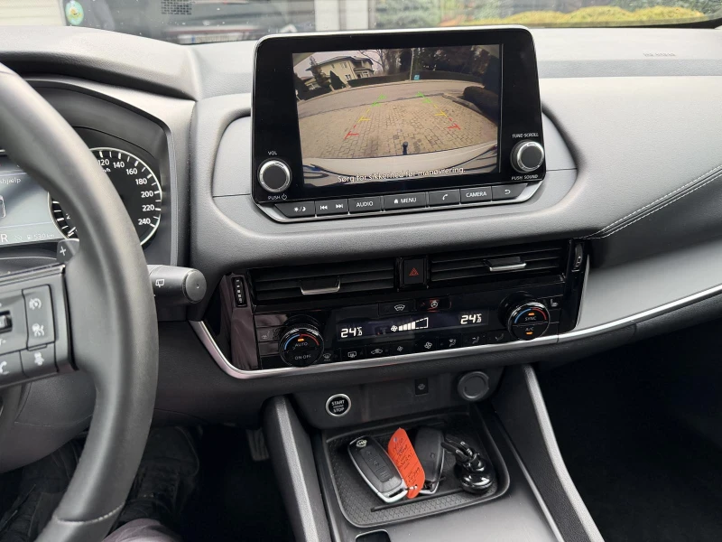 Nissan Qashqai MHEV, снимка 10 - Автомобили и джипове - 52722151