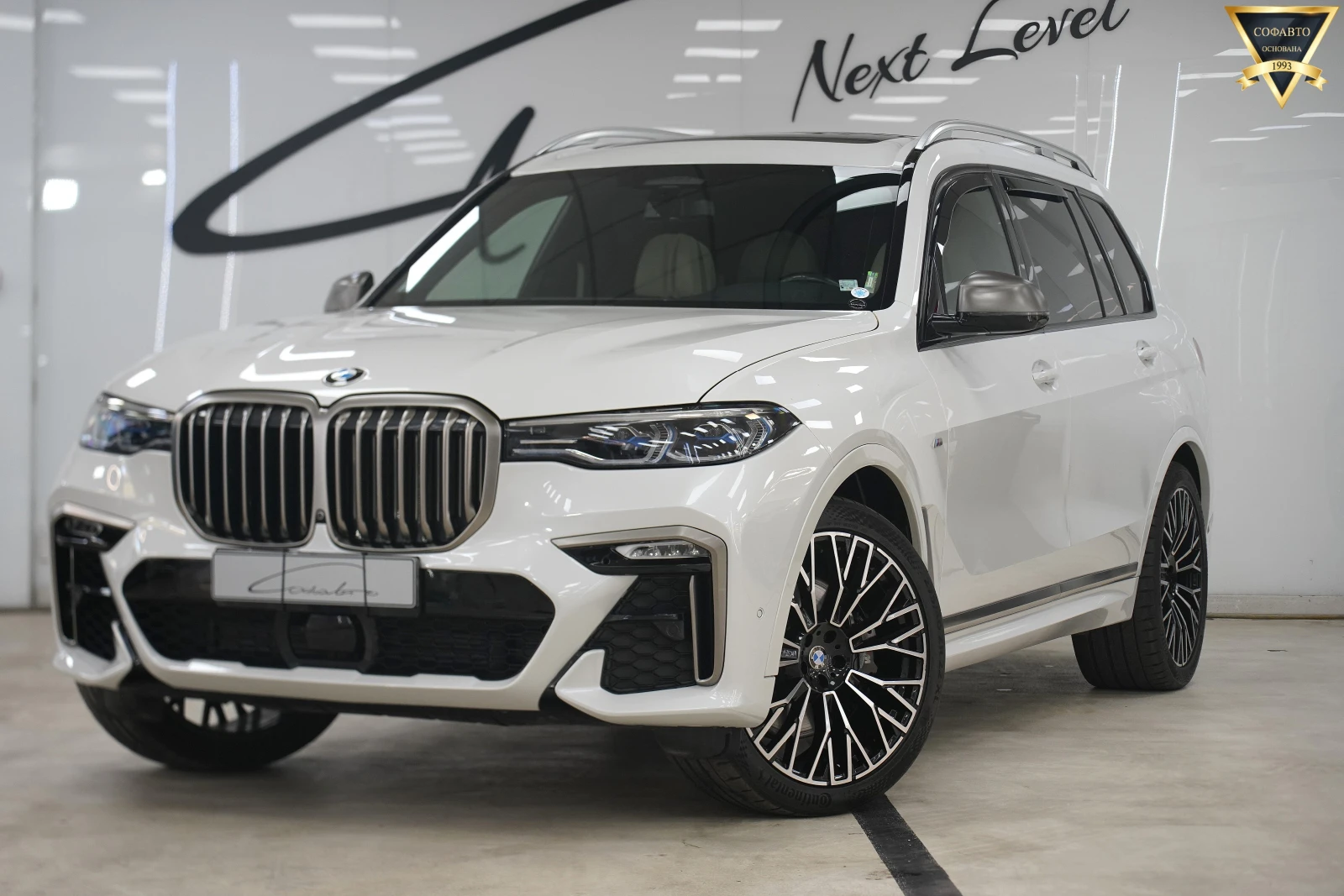 BMW X7 M50i xDrive Individual Shadow Line, снимка 1