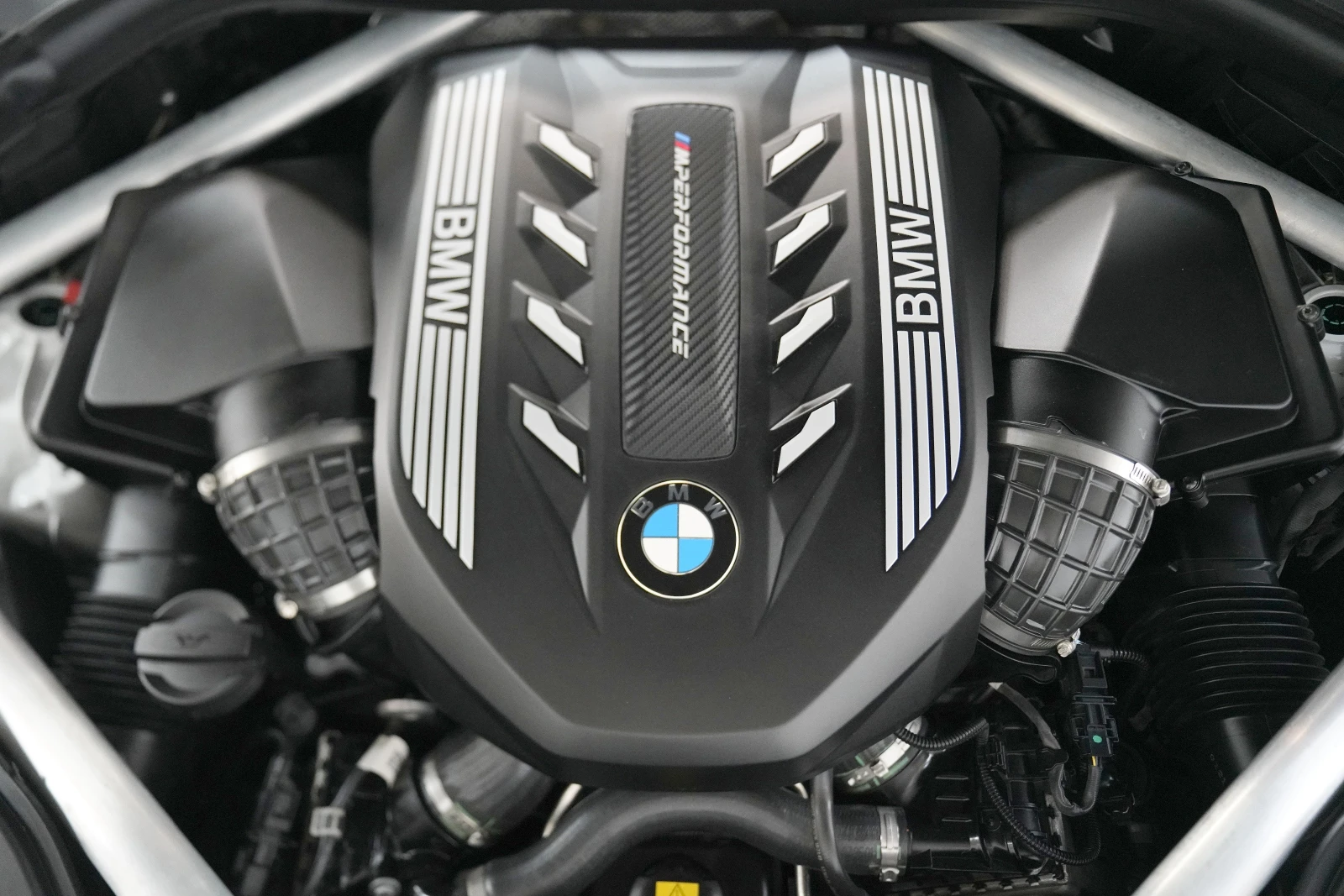 BMW X7 M50i xDrive Individual Shadow Line | Mobile.bg   15