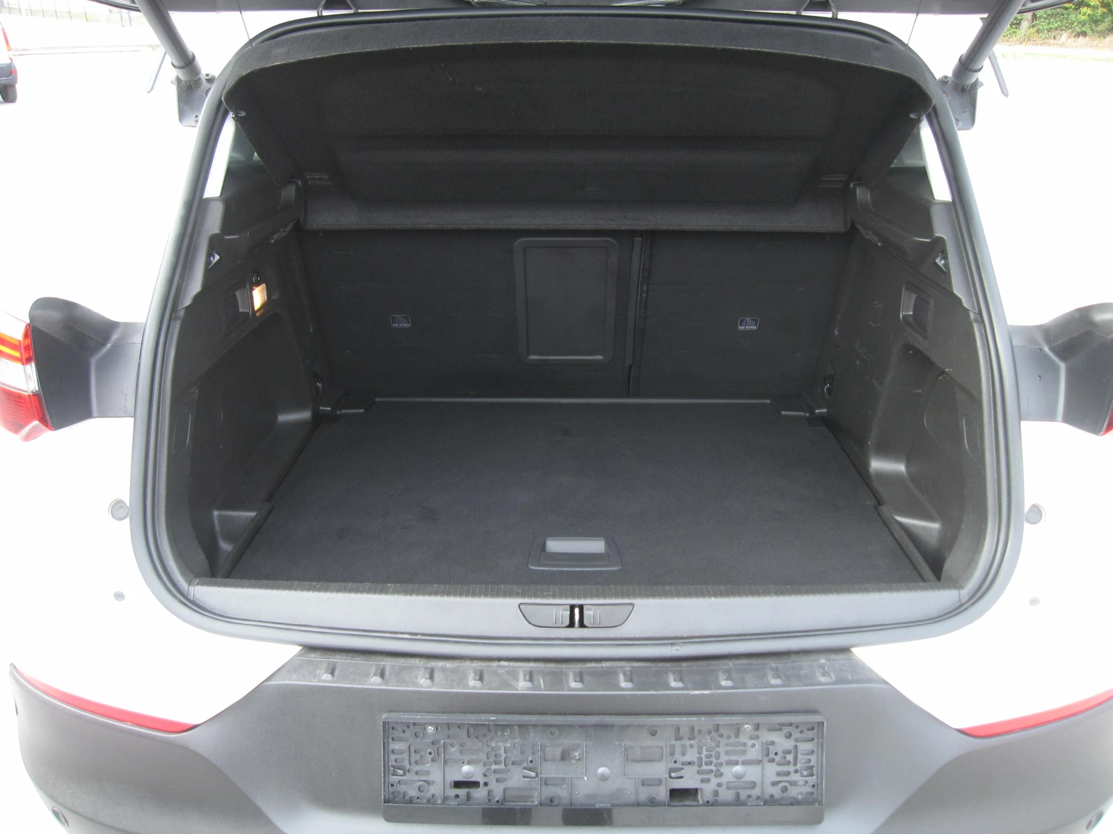 Opel Grandland X Автомат 1, 6-blueHDI, NAVI  - изображение 5