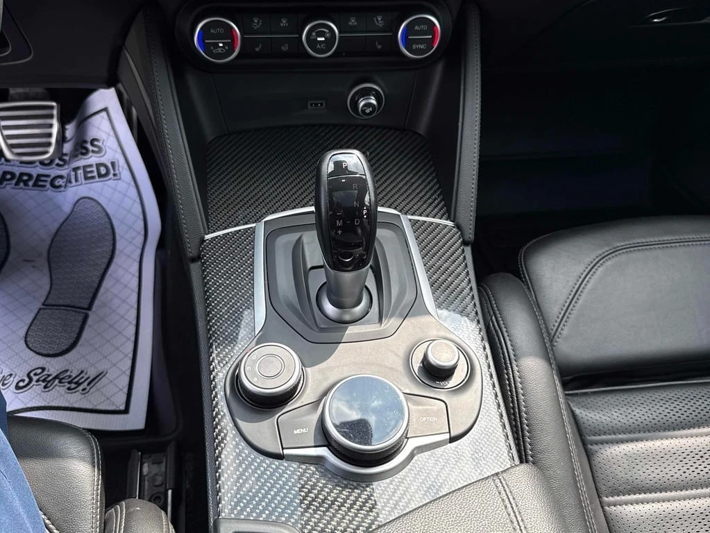 Alfa Romeo Stelvio * Ti * CARFAX *    | Mobile.bg   11