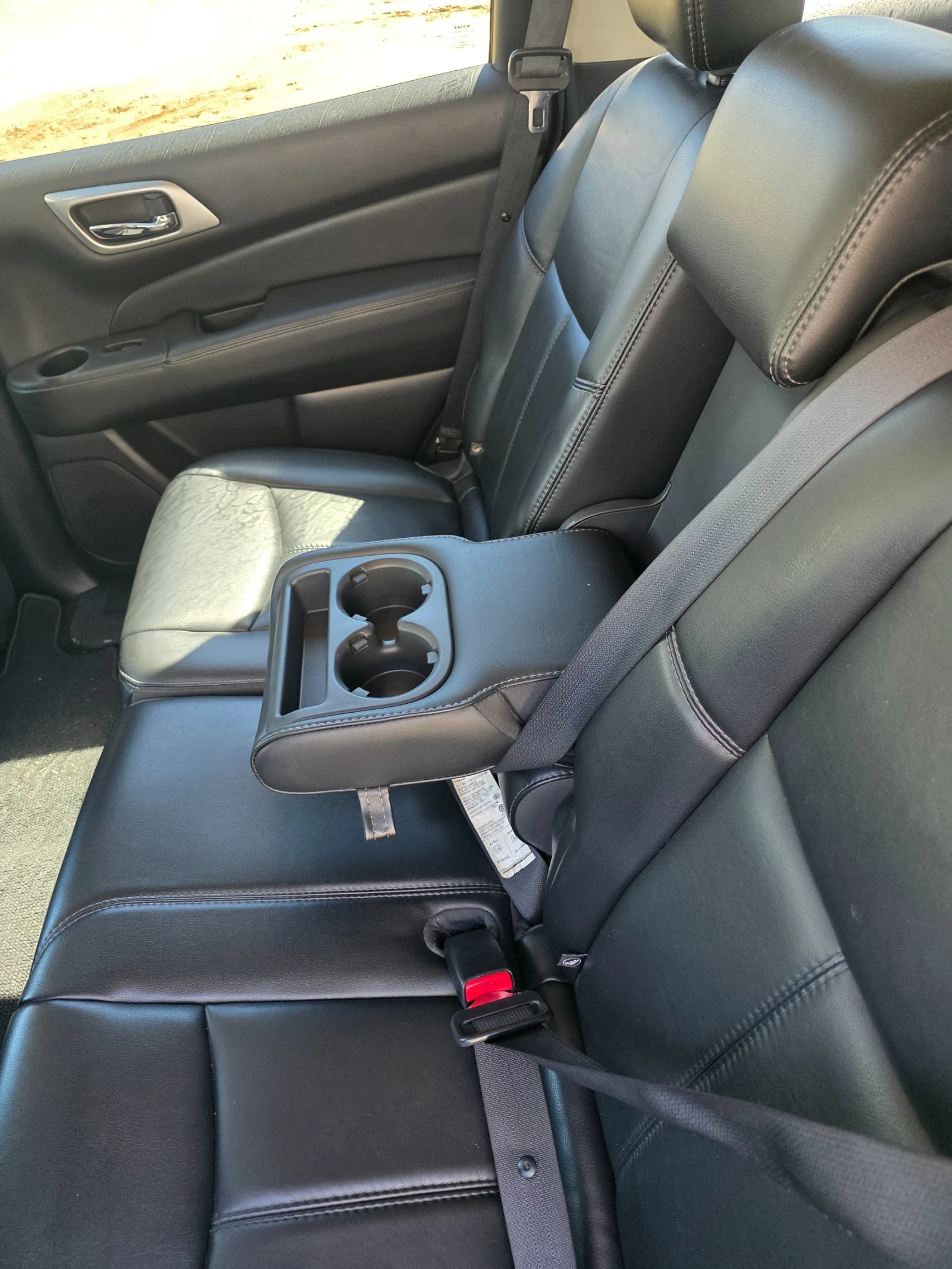 Nissan Pathfinder 4x4 SL, снимка 16 - Автомобили и джипове - 52879978